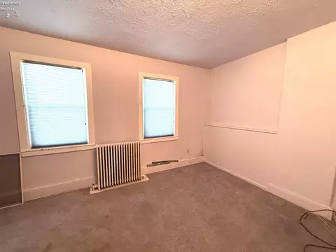 Bedroom - 123 E Monroe St, Sandusky, OH 44870 photo 1 of 2