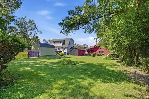 31 Swanson St, Huron, OH 44839 photo 3