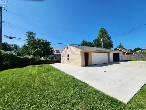 Exterior - 317 Williams St, Huron, OH 44839 photo 20 of 21
