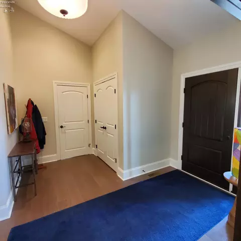 Entry Way - 1129 Sheltered Brook Dr, Huron, OH 44839 photo 5 of 7