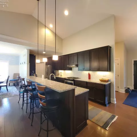 Kitchen - 1129 Sheltered Brook Dr, Huron, OH 44839 photo 5 of 5