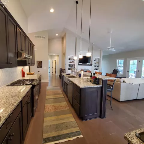 Kitchen - 1129 Sheltered Brook Dr, Huron, OH 44839 photo 1 of 5