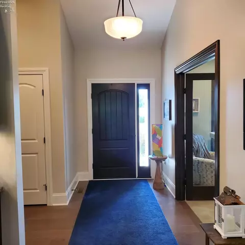Entry Way - 1129 Sheltered Brook Dr, Huron, OH 44839 photo 6 of 7