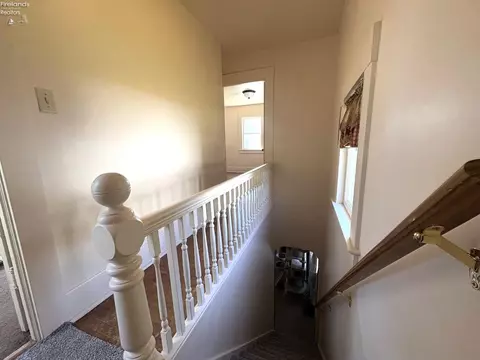 Entry Way - 307 W Laurel St, Willard, OH 44890 photo 1 of 1
