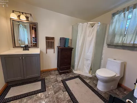 Bath - 307 W Laurel St, Willard, OH 44890 photo 1 of 1