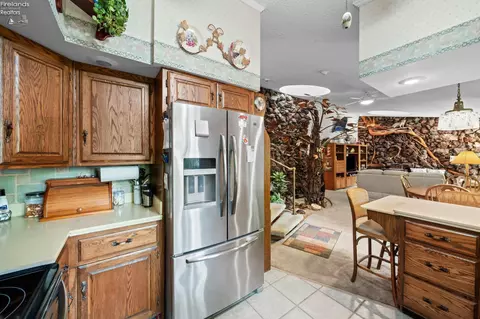 Kitchen - 10510 Mudbrook, Huron, OH 44839 photo 5 of 5