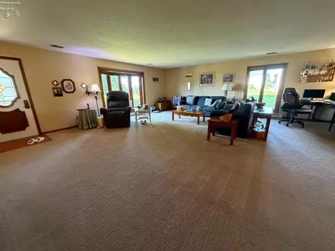 1156 Peru Hollow Rd, Norwalk, OH 44857 photo 4