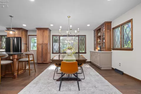 Dining - 3816 James Ave, Huron, OH 44839 photo 1 of 5