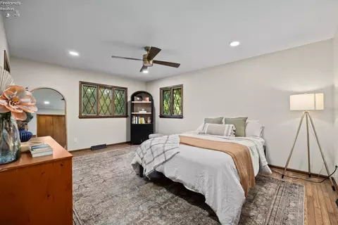 Bedroom - 3816 James Ave, Huron, OH 44839 photo 5 of 6