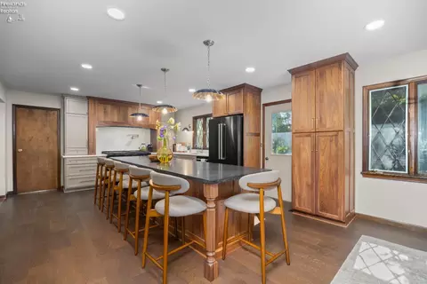 Kitchen - 3816 James Ave, Huron, OH 44839 photo 3 of 9