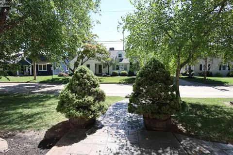 Exterior - 817 Seneca Ave, Huron, OH 44839 photo 12 of 12