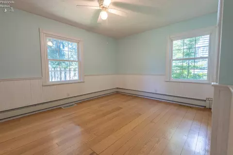 Bedroom - 817 Seneca Ave, Huron, OH 44839 photo 1 of 9