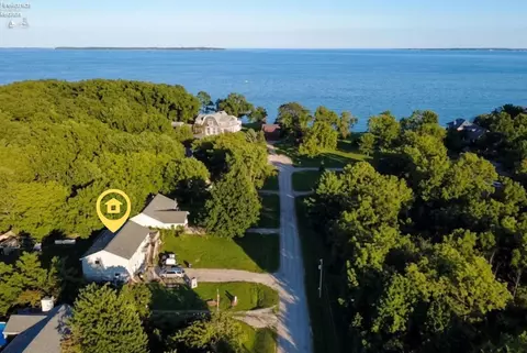 115 Glacier Cv, Put In Bay, OH 43456