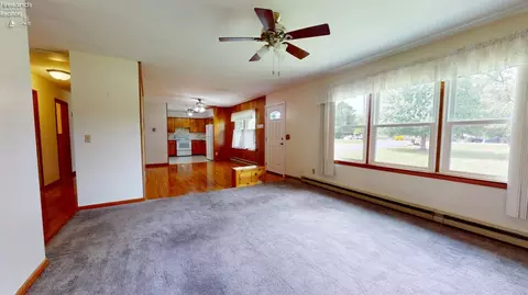 Living - 3172 Washburn Rd, Willard, OH 44890 photo 1 of 5