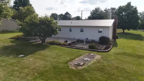 Exterior - 3172 Washburn Rd, Willard, OH 44890 photo 2 of 3