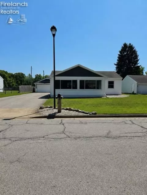 Other - 4157 Fox Ave, Clyde, OH 43410 photo 2 of 13