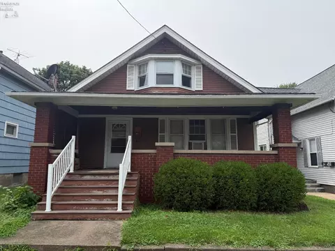 1521 Campbell St, Sandusky, OH 44870