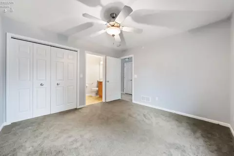 Bedroom - 10654 E Bayshore Rd #4, Marblehead, OH 43440 photo 2 of 7