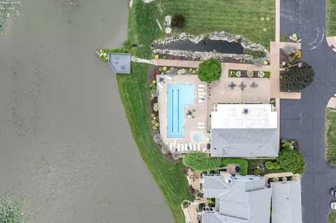 Exterior - 10654 E Bayshore Rd #4, Marblehead, OH 43440 photo 8 of 8