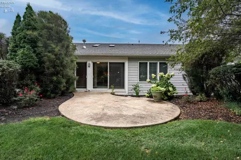 Exterior - 10654 E Bayshore Rd #4, Marblehead, OH 43440 photo 4 of 8