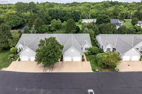 View/Area - 10654 E Bayshore Rd #4, Marblehead, OH 43440 photo 4 of 6