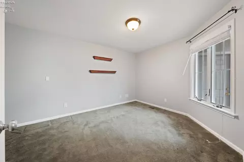 Bedroom - 10654 E Bayshore Rd #4, Marblehead, OH 43440 photo 3 of 7