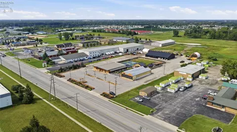 2330 Bright Rd, Findlay, OH 45840