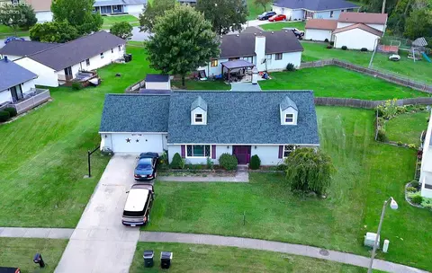 View/Area - 115 Meadowfield Ct, Elyria, OH 44035 photo 1 of 4