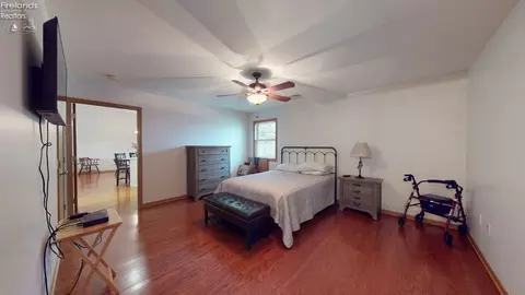 Bedroom - 13 June Dr, Willard, OH 44890 photo 2 of 6