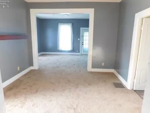 Living - 44 E Main St, Greenwich, OH 44837 photo 2 of 4
