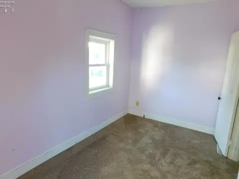 Bedroom - 44 E Main St, Greenwich, OH 44837 photo 4 of 7