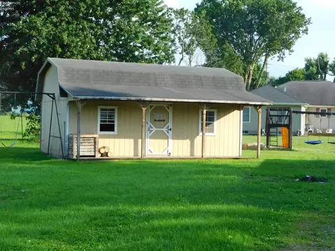 Exterior - 44 E Main St, Greenwich, OH 44837 photo 2 of 4