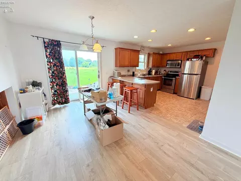 Kitchen - 6410 Royce Dr, Marblehead, OH 43440 photo 1 of 3