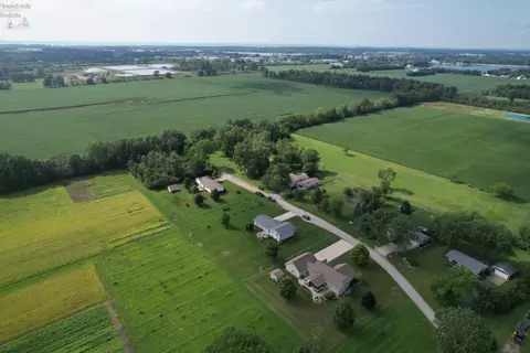 View/Area - 6410 Royce Dr, Marblehead, OH 43440 photo 5 of 8