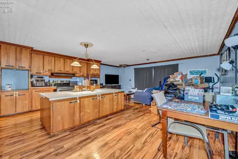 Kitchen - 1011 E Main St, Bellevue, OH 44811 photo 5 of 8