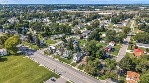 View/Area - 1011 E Main St, Bellevue, OH 44811 photo 1 of 7
