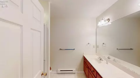 Bath - 1909 E Waterberry Dr, Huron, OH 44839 photo 3 of 4