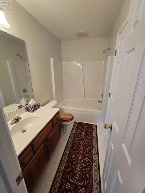 Bath - 1909 E Waterberry Dr, Huron, OH 44839 photo 1 of 5
