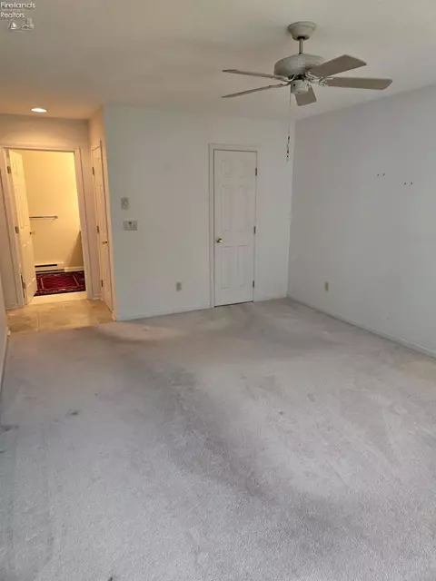 Bedroom - 1909 E Waterberry Dr, Huron, OH 44839 photo 5 of 5