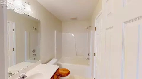 Bath - 1909 E Waterberry Dr, Huron, OH 44839 photo 4 of 4