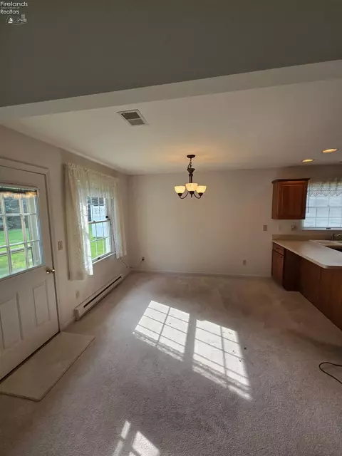 Dining - 1909 E Waterberry Dr, Huron, OH 44839 photo 1 of 1