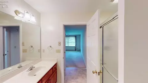 Bath - 1909 E Waterberry Dr, Huron, OH 44839 photo 2 of 4