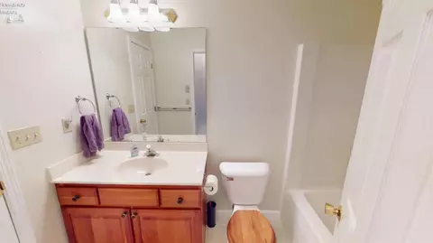 Bath - 1909 E Waterberry Dr, Huron, OH 44839 photo 1 of 4