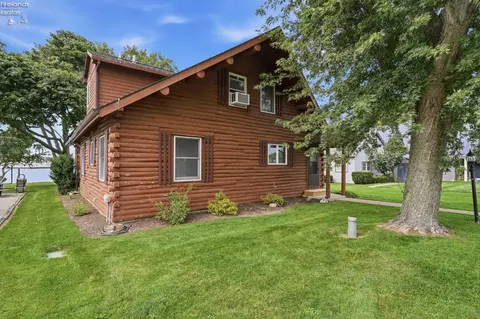 Other - 5835 E Saylor St, Marblehead, OH 43440 photo 4 of 9