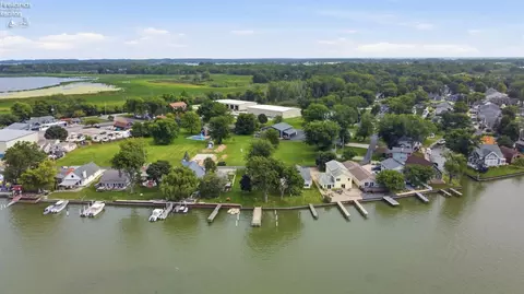 View/Area - 5835 E Saylor St, Marblehead, OH 43440 photo 12 of 14