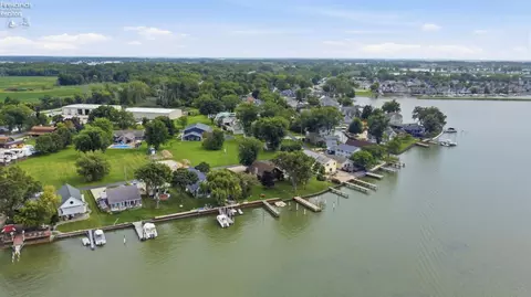 View/Area - 5835 E Saylor St, Marblehead, OH 43440 photo 13 of 14