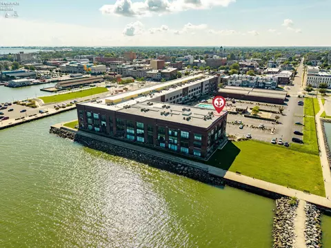 401 W Shoreline Dr #358, Sandusky, OH 44870