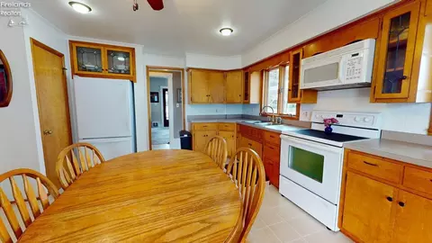 Kitchen - 199 E Main, Norwalk, OH 44857 photo 3 of 3