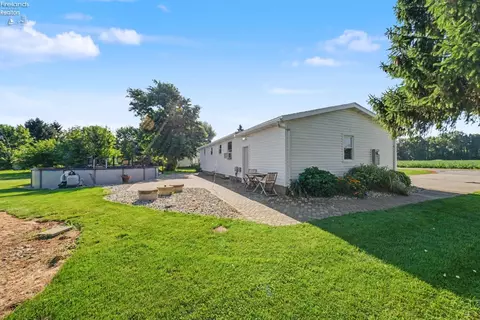 Exterior - 3460 Vine Rd, Collins, OH 44826 photo 3 of 6