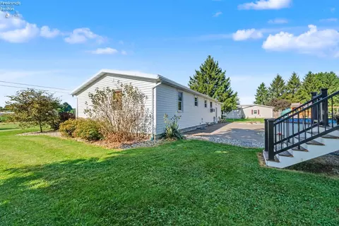 Exterior - 3460 Vine Rd, Collins, OH 44826 photo 5 of 6